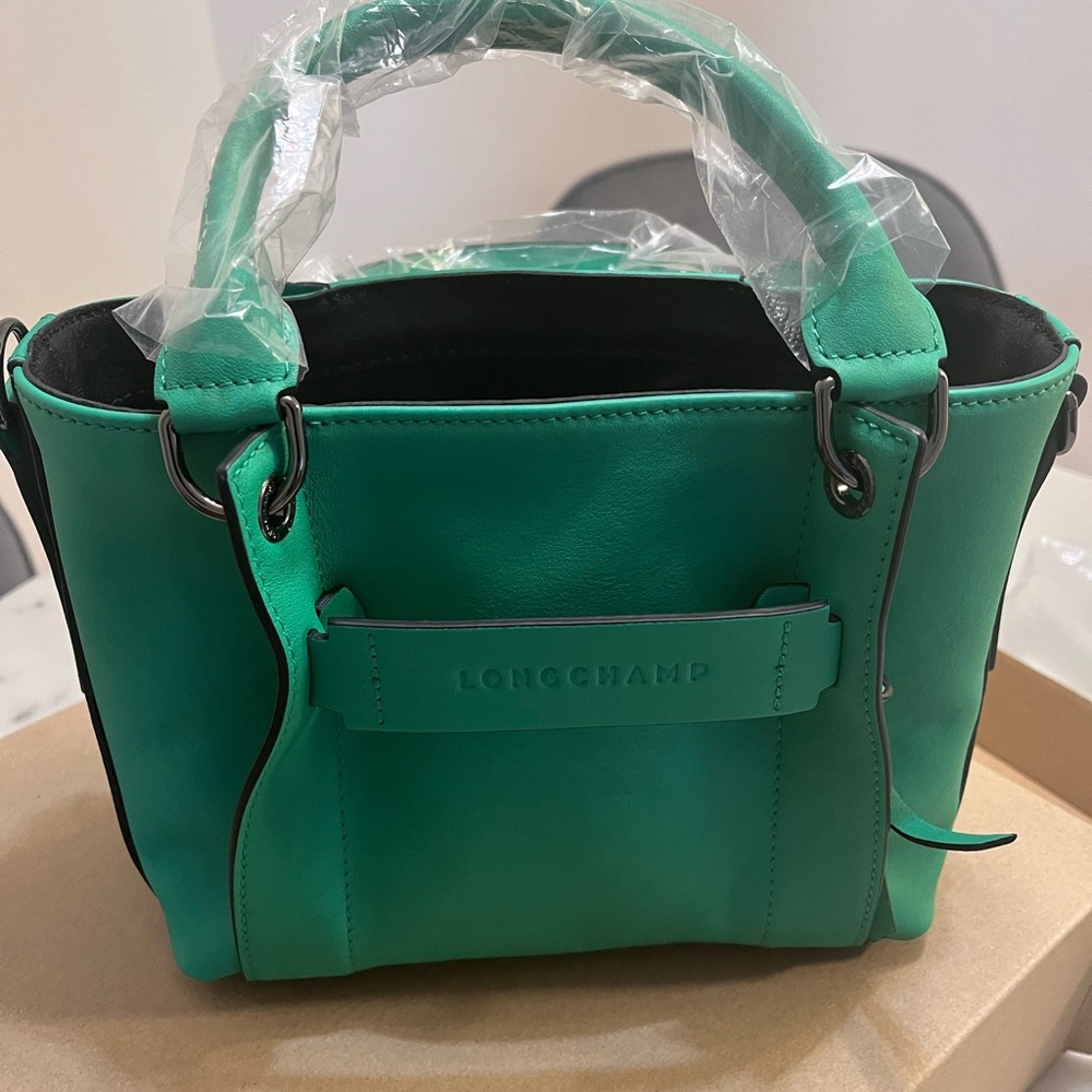 Longchamp Green Crossbody Bag with Structured Design